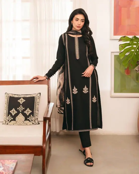 Lawn embroidery 3pc dress beautiful Eid collection 🥰
