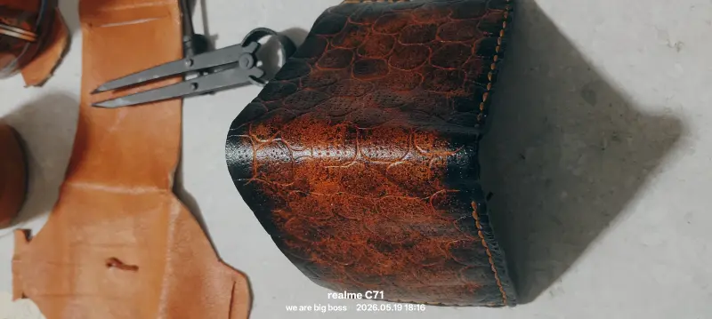 Vegetable taned leather hand made wallet gift for boyfriend