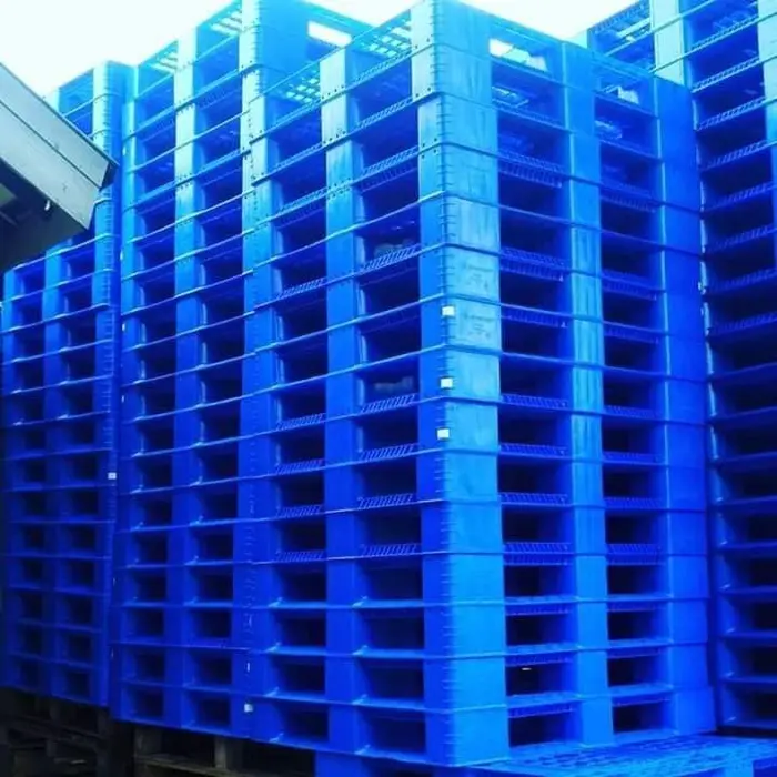 Plastic Pallets Hub Heavy Duty Big Qty Stock availability All Pakistan