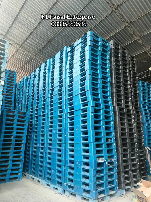 Plastic Pallets Hub Heavy Duty Big Qty Stock availability All Pakistan