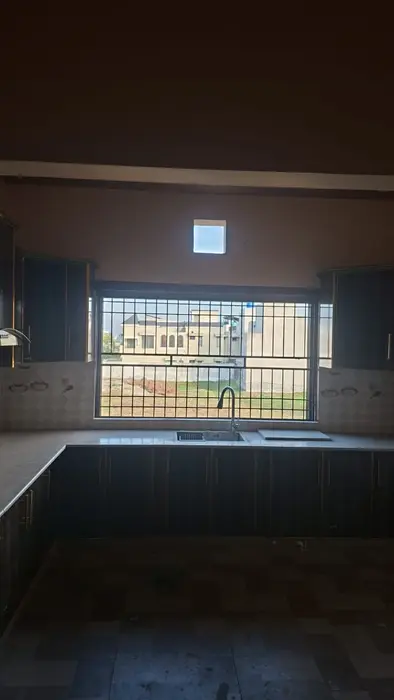 10 Marla house available for rent g block